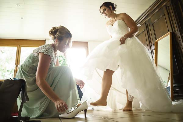 letzte Vorbereitungen am Hochzeitstag (Hochzeitsfotograf Christian Meier)